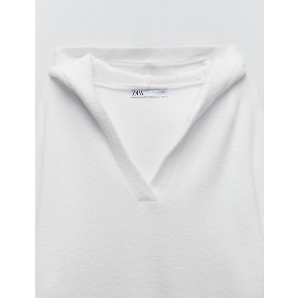 Soft Knit Sweatshirt Size S NWT - Picture 5 of 5